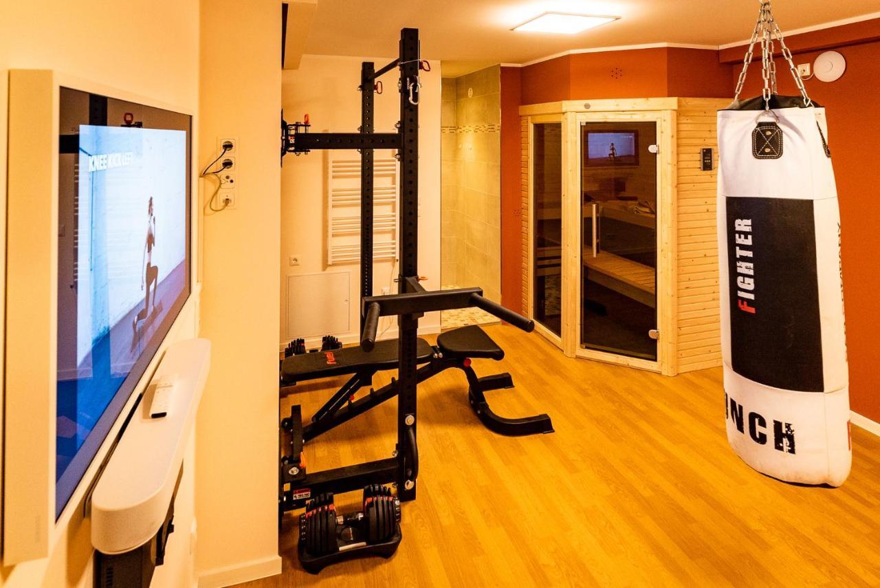 Luxusferienhaus Fuchsbau - Mit Netflix, Playstation, Sauna, Sportraum Und Kamin Zirchow Exterior foto
